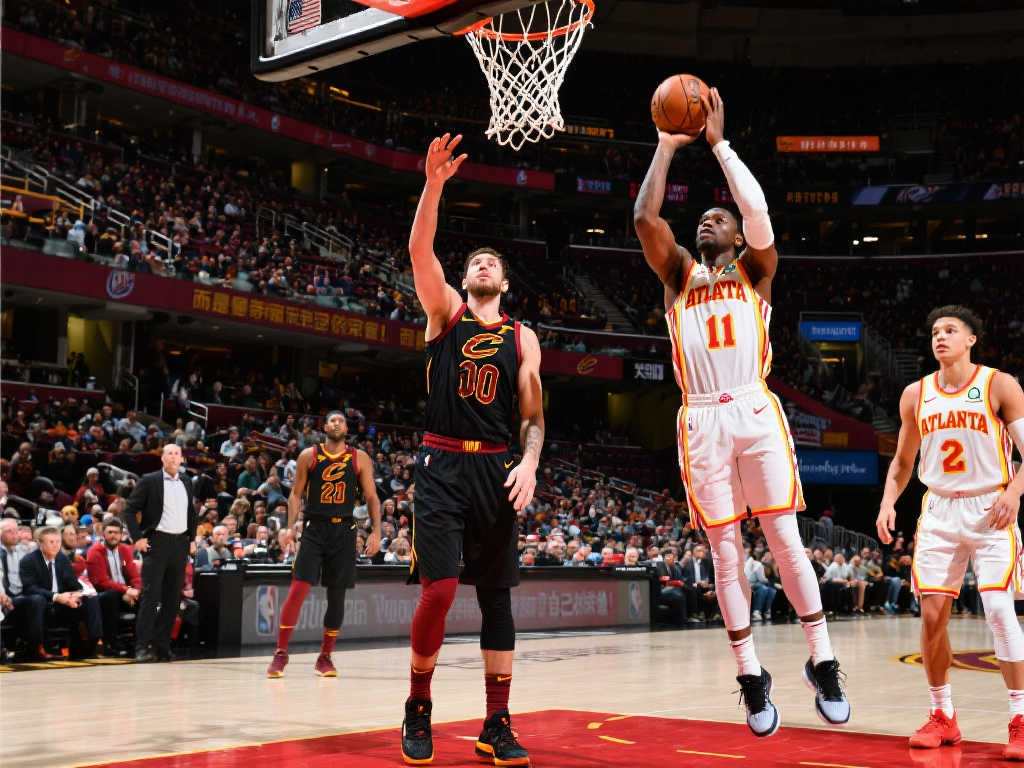 强球迷的参 强球迷的参